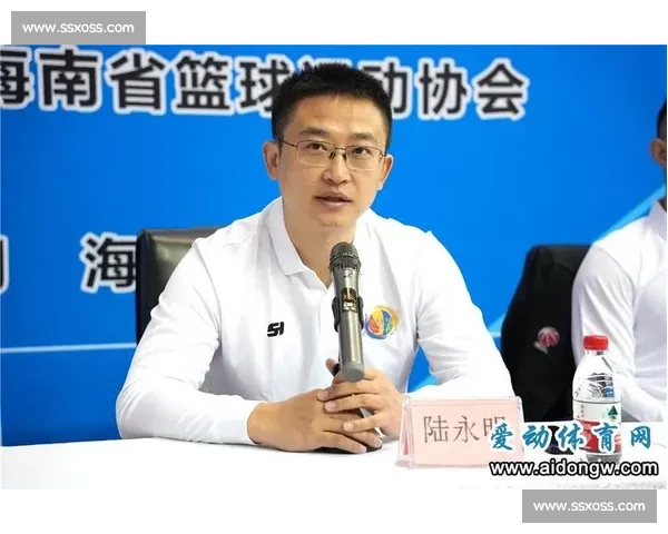 以裁判标准为核心探讨赛事公平性与判罚一致性分析 以裁判标准为核心探讨赛事公平性与判罚一致性分析